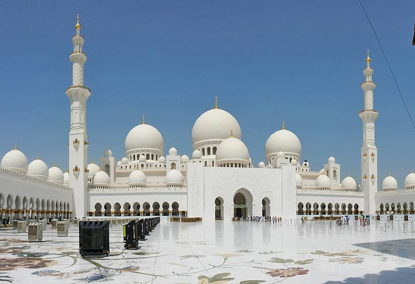 die Scheich-Zayid-Moschee
